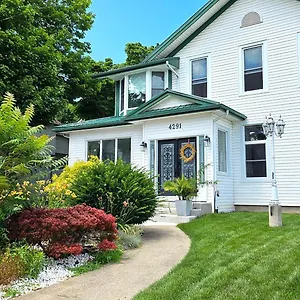 Serenity Bed & Breakfast Niagara Falls